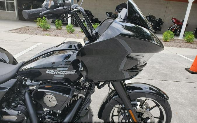 FLTRT 2026 Road Glide 3