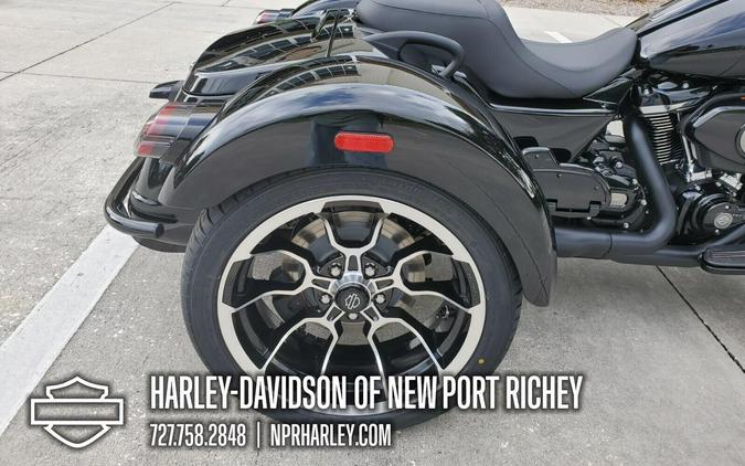 FLTRT 2026 Road Glide 3