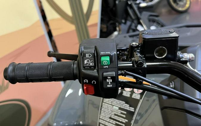 2027 Can-Am Outlander MAX XT 700