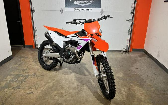 2024 KTM 450 SX-F Factory Edition First Look [17 Fast Facts]