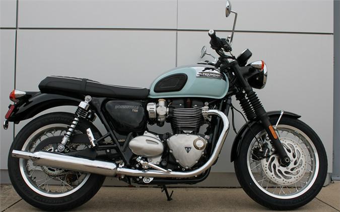 2023 Triumph Bonneville T120 Chrome Edition