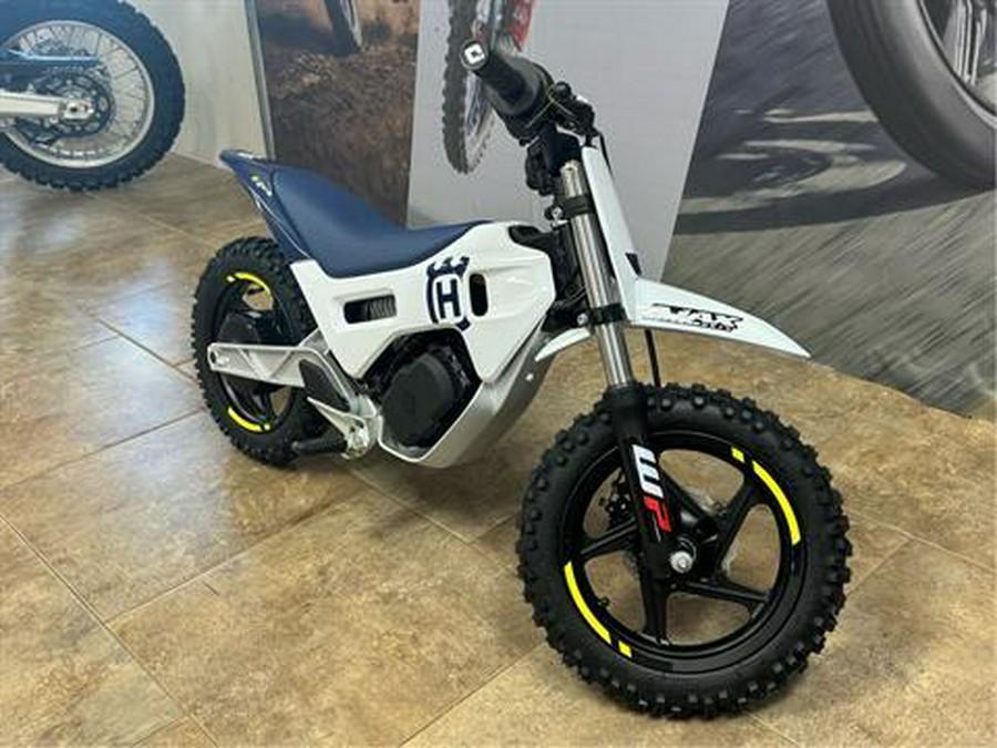 2025 Husqvarna EE 2