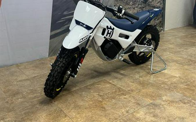 2025 Husqvarna EE 2