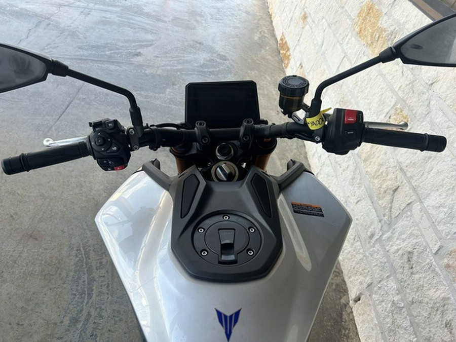 2025 Yamaha MT 09 SP