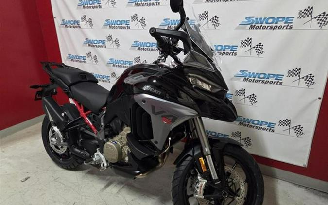 2026 Ducati Multistrada V4S Travel & Radar