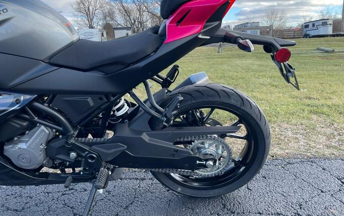 2026 CFMOTO 300SS - NEBULA BLACK