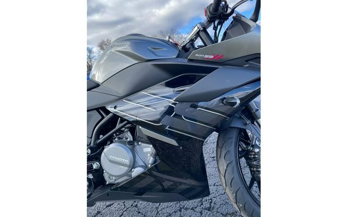 2026 CFMOTO 300SS - NEBULA BLACK