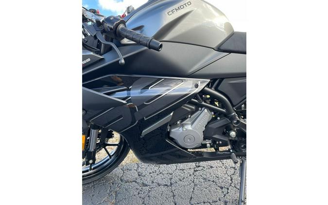 2026 CFMOTO 300SS - NEBULA BLACK