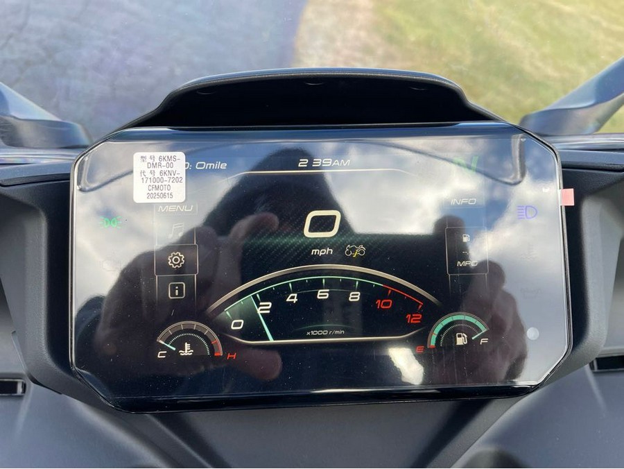 2026 CFMOTO 300SS - NEBULA BLACK