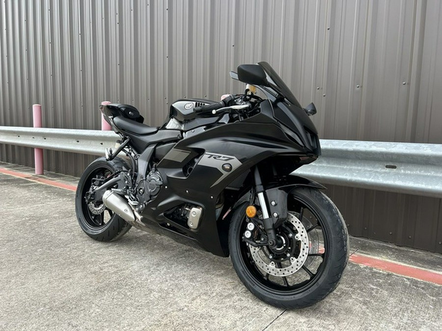 2025 Yamaha YZF R7