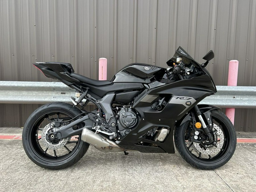 2025 Yamaha YZF R7