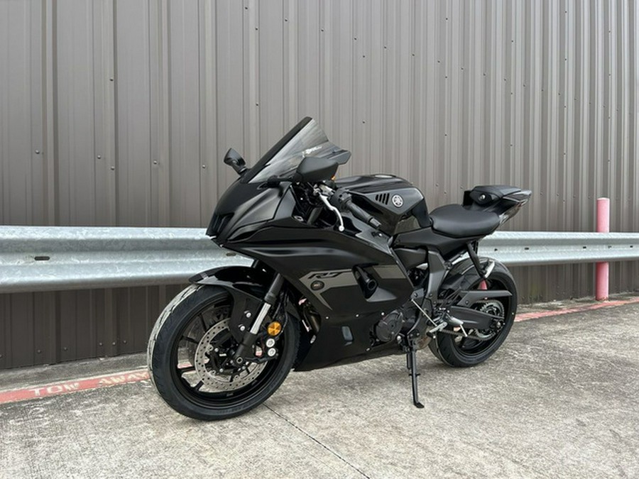 2025 Yamaha YZF R7