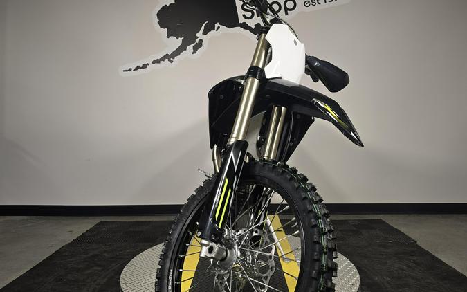 2026 Triumph TF450-E