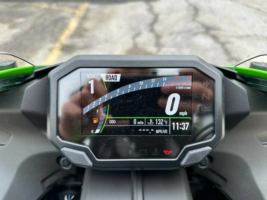 2023 Kawasaki Ninja® ZX™-6R KRT Edition