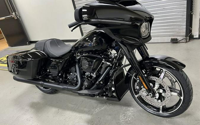 2024 Harley-Davidson FLHX - Street Glide