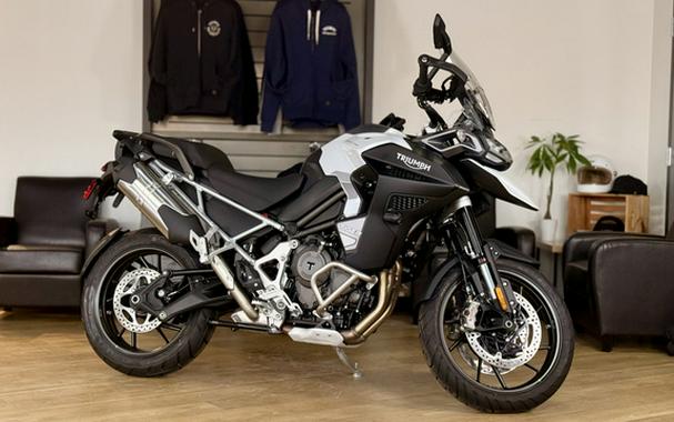 2025 Triumph Tiger 1200 GT Explorer