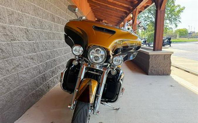 2015 Harley-Davidson CVO™ Limited