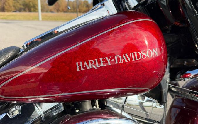 2002 Harley-Davidson® Electra Glide® Ultra Classic® Luxury Rich Red Pearl