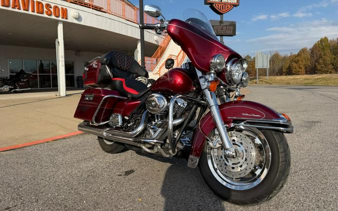 2002 Harley-Davidson® Electra Glide® Ultra Classic® Luxury Rich Red Pearl