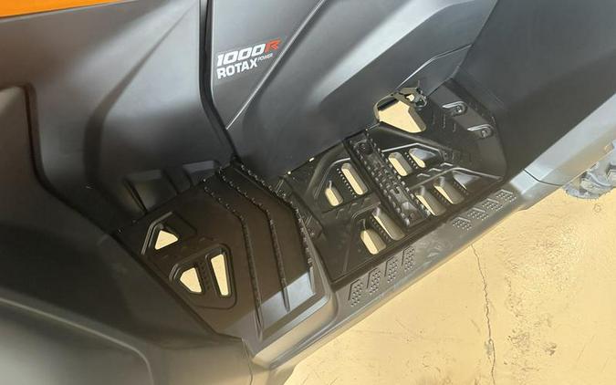 2026 Can-Am® OUTM 1000XTPSS INFO