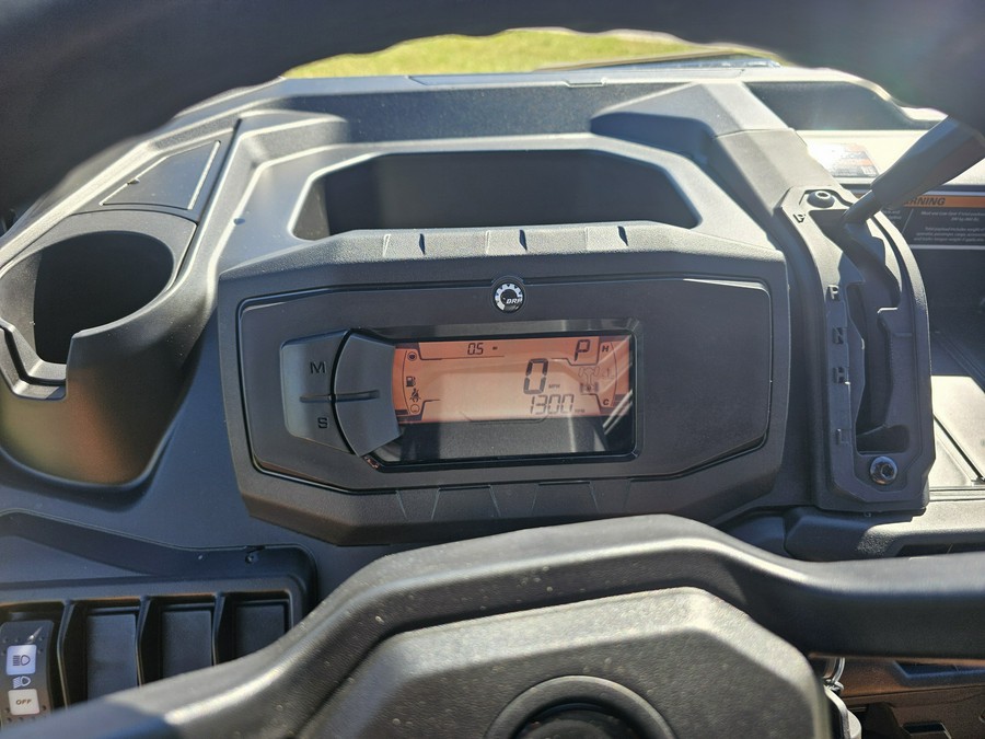 2027 Can-Am Defender MAX DPS HD9