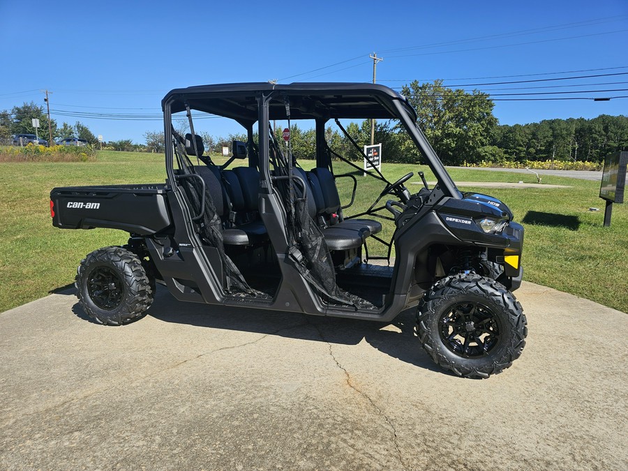 2027 Can-Am Defender MAX DPS HD9