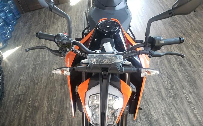 2024 KTM 790 Duke