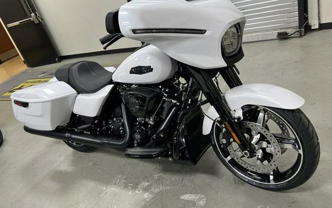 2024 Harley-Davidson FLHX - Street Glide