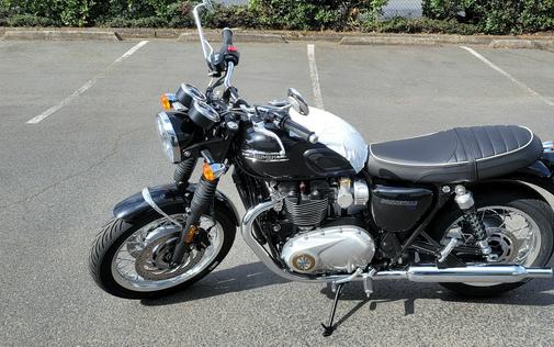 2024 Triumph Bonneville T120