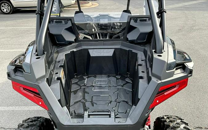 2025 Polaris RZR PRO XP 4 ULTIMATE - ONYX BLACK Ultimate