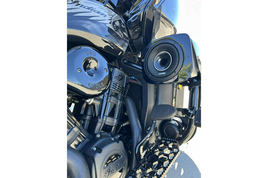 2024 Indian Motorcycle Challenger Limited with PowerBand Audio Package