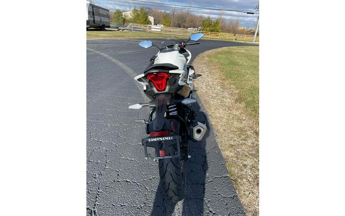 2026 CFMOTO 300SS - NEBULA WHITE