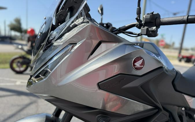 2026 Honda NT1100 DCT Gray Metallic - 100472