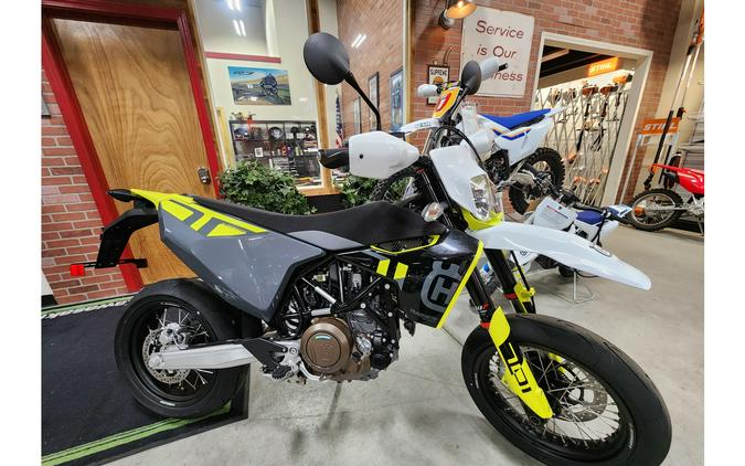 2024 Husqvarna Motorcycles 701 SUPERMOTO