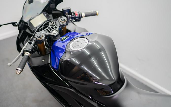 2021 Yamaha YZF-R3 Monster Energy Yamaha MotoGP Edition