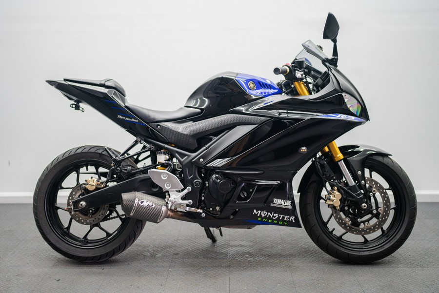 2021 Yamaha YZF-R3 Monster Energy Yamaha MotoGP Edition