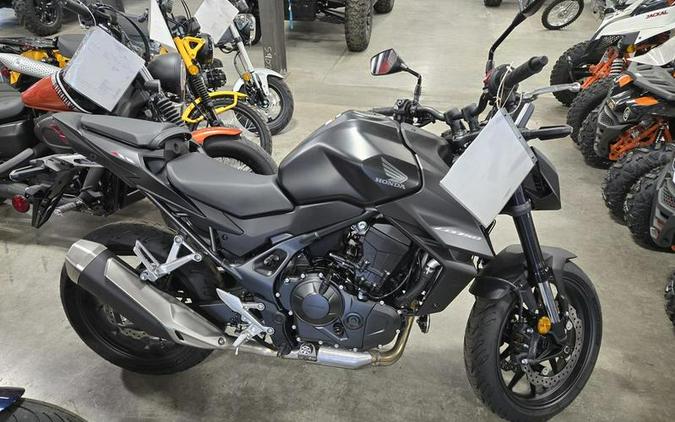 2025 Honda® CB750 Hornet