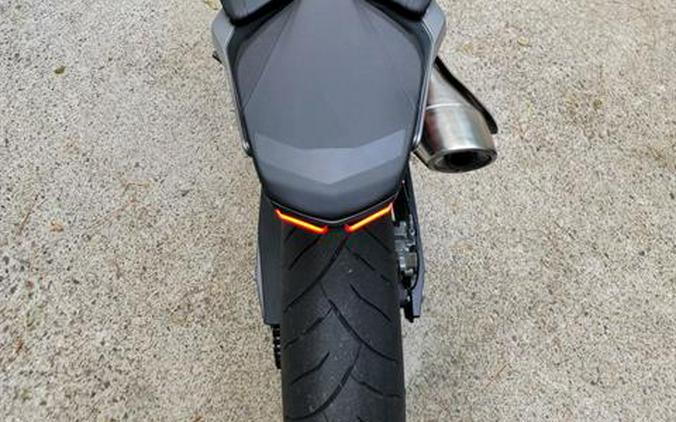 2023 KTM 790 Duke