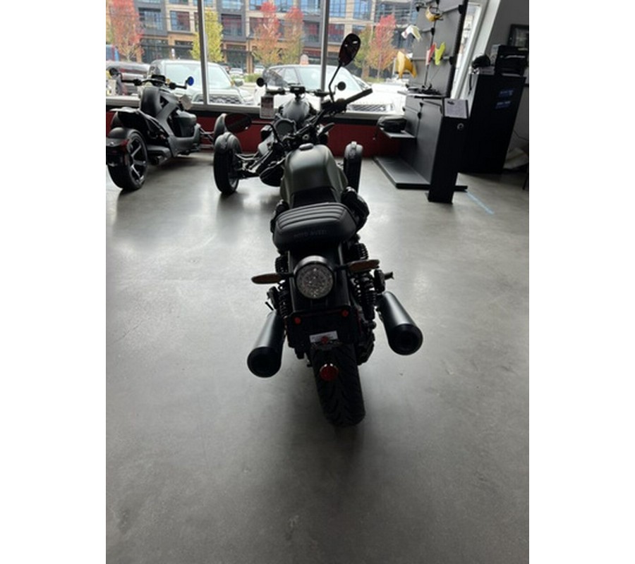 2024 Moto Guzzi V7 Stone