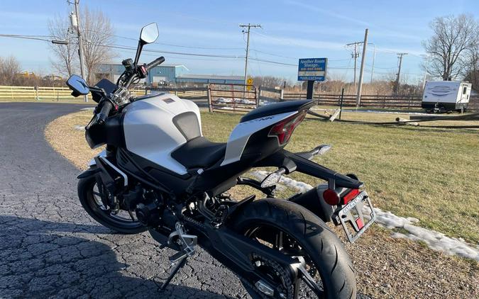 2026 CFMOTO 450NK - NEBULA WHITE