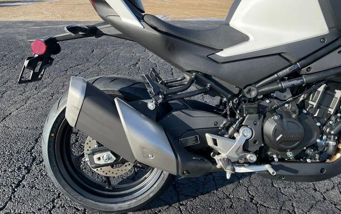 2026 CFMOTO 450NK - NEBULA WHITE