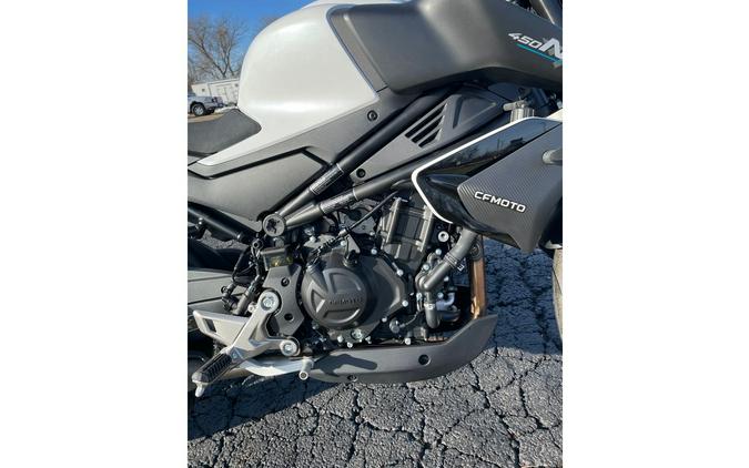2026 CFMOTO 450NK - NEBULA WHITE
