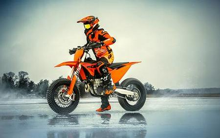 2025 KTM 450 SMR