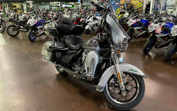 2014 Harley-Davidson® FLHTK Electra Glide® Ultra Limited