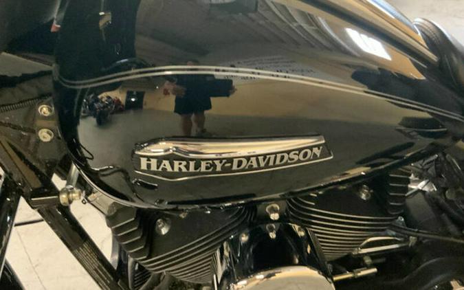 2014 Harley-Davidson Touring FLHTCU ULTRA CLASSIC