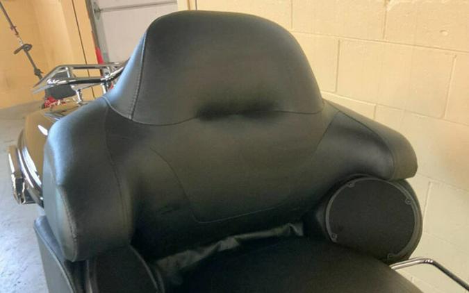 2014 Harley-Davidson Touring FLHTCU ULTRA CLASSIC