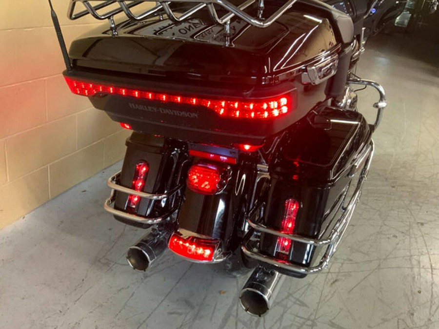 2014 Harley-Davidson Touring FLHTCU ULTRA CLASSIC