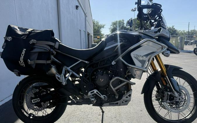 2022 Triumph Tiger 900 Rally Pro Sapphire Black