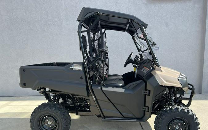 2024 Honda® Pioneer 700