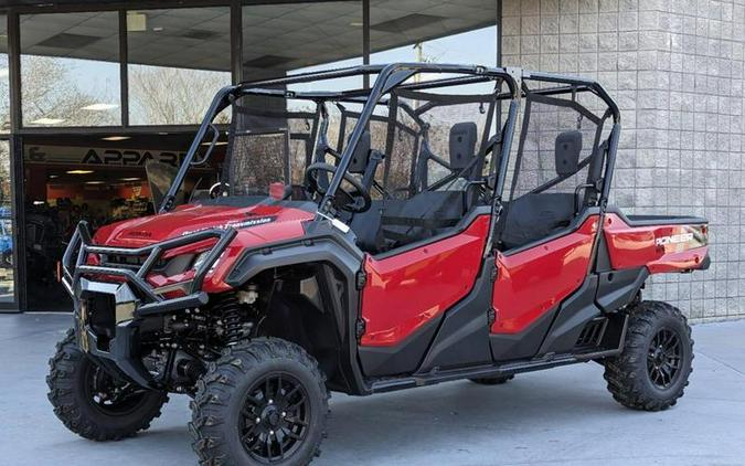 2024 Honda® Pioneer 1000-6 Deluxe Crew